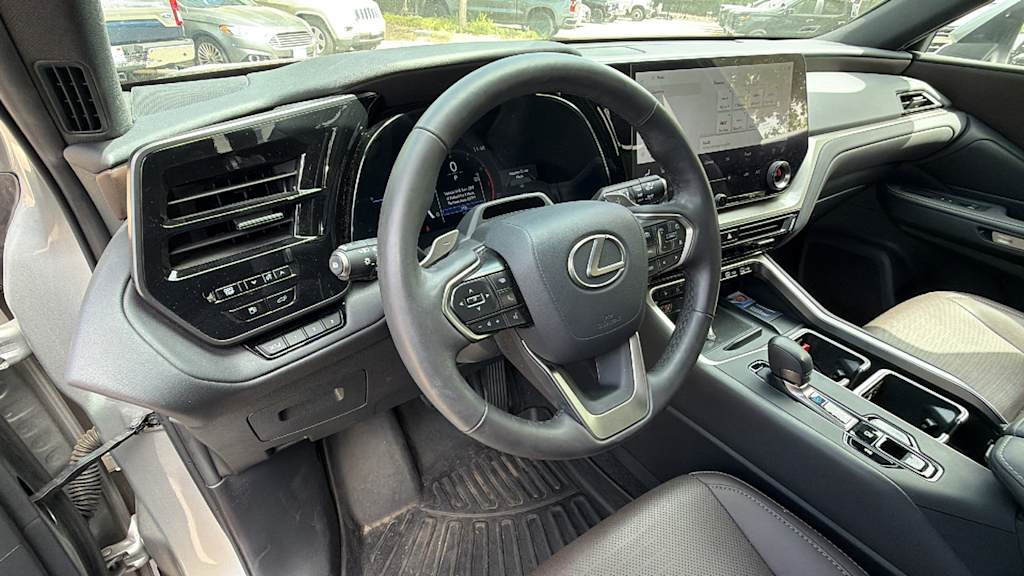 Thumbnail: 2024 Lexus TX - 2