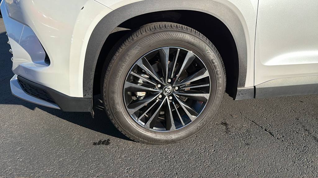 Thumbnail: 2024 Toyota Grand Highlander - 8