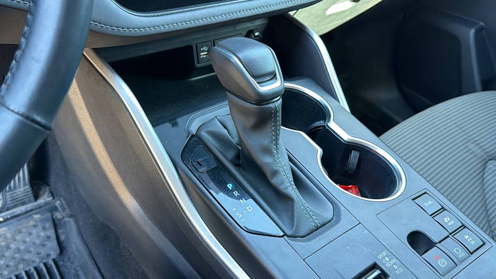 Thumbnail: 2024 Toyota Highlander - 14