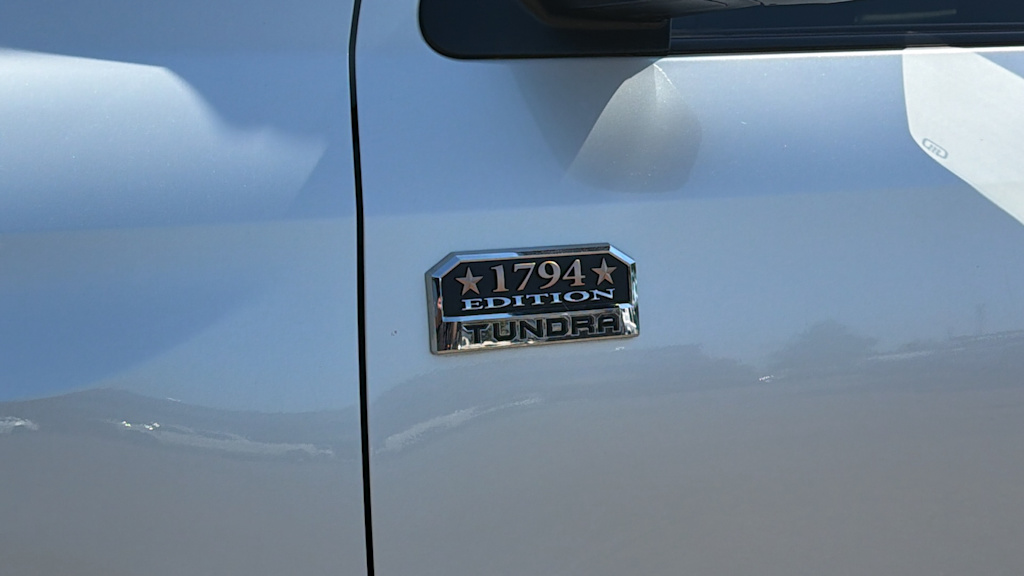 Thumbnail: 2021 Toyota Tundra - 7