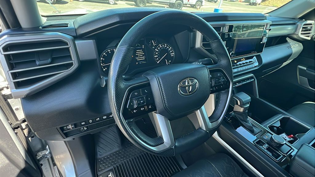 Thumbnail: 2022 Toyota Tundra - 2