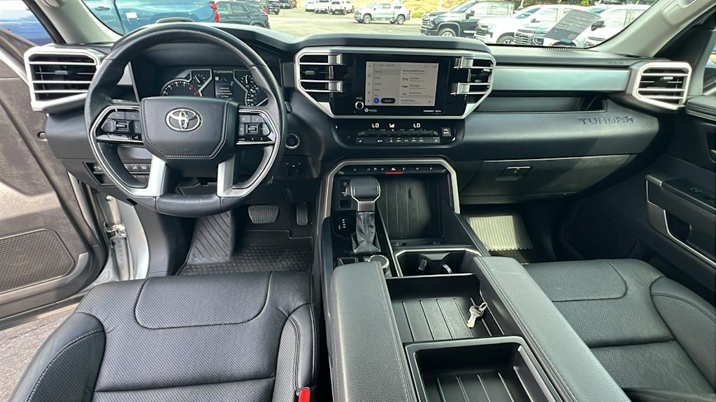 Thumbnail: 2022 Toyota Tundra - 13