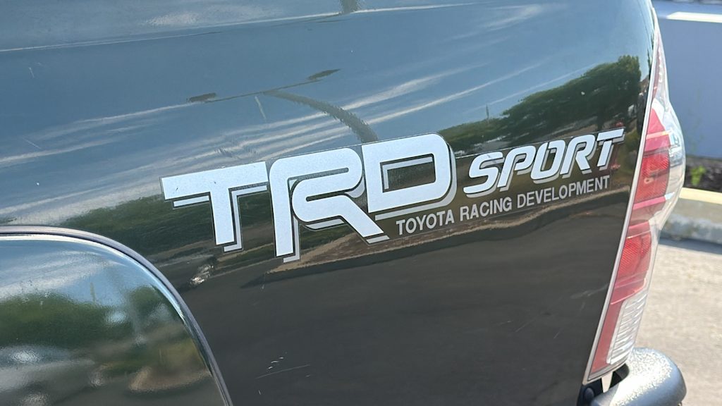 Thumbnail: 2014 Toyota Tacoma - 29