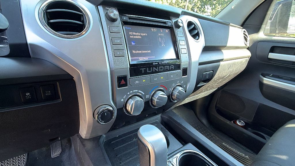Thumbnail: 2014 Toyota Tundra - 13