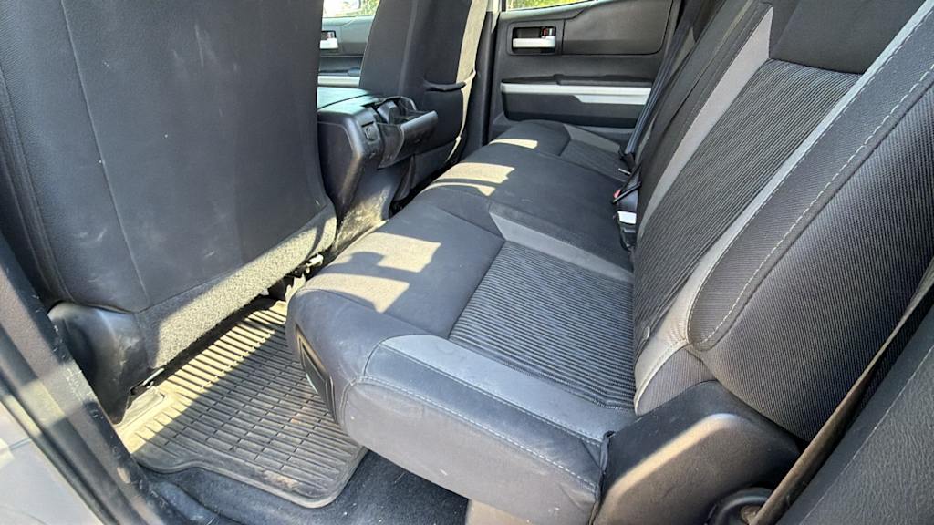 Thumbnail: 2014 Toyota Tundra - 11