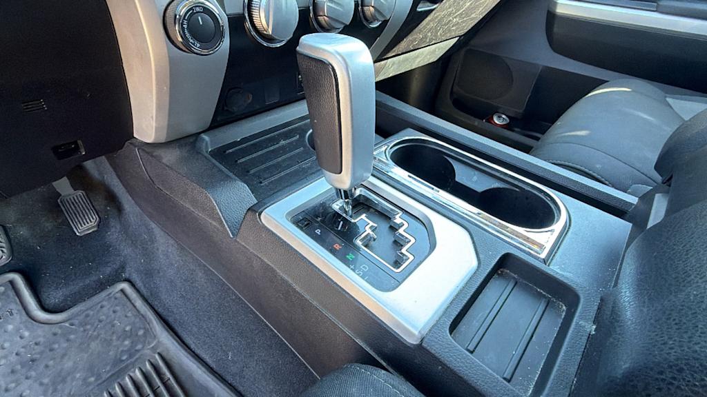 Thumbnail: 2014 Toyota Tundra - 14