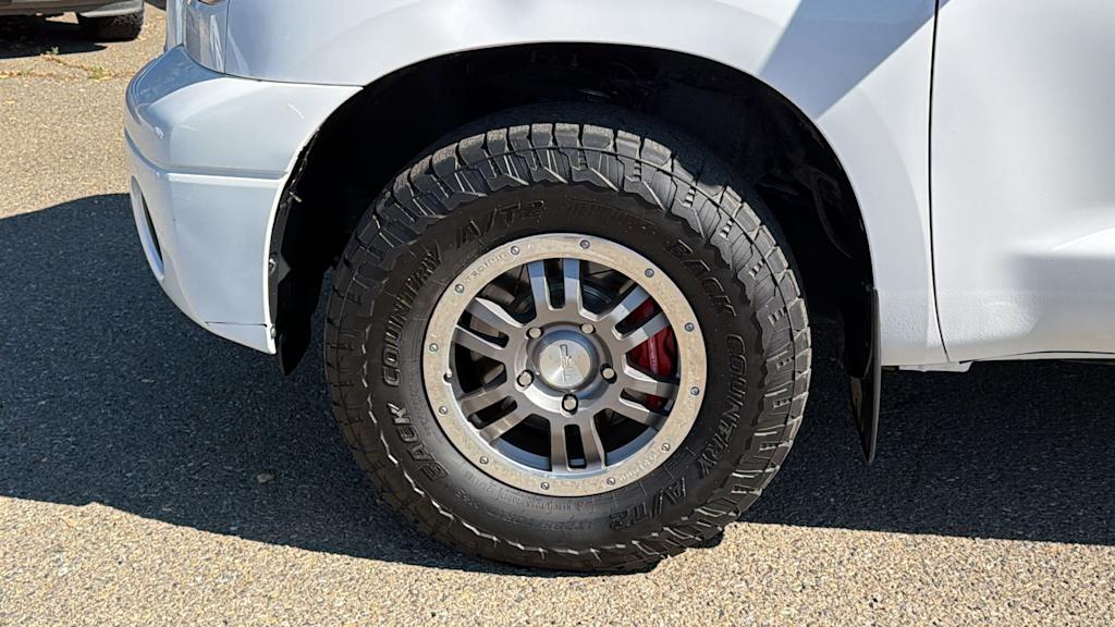Thumbnail: 2012 Toyota Tundra - 8
