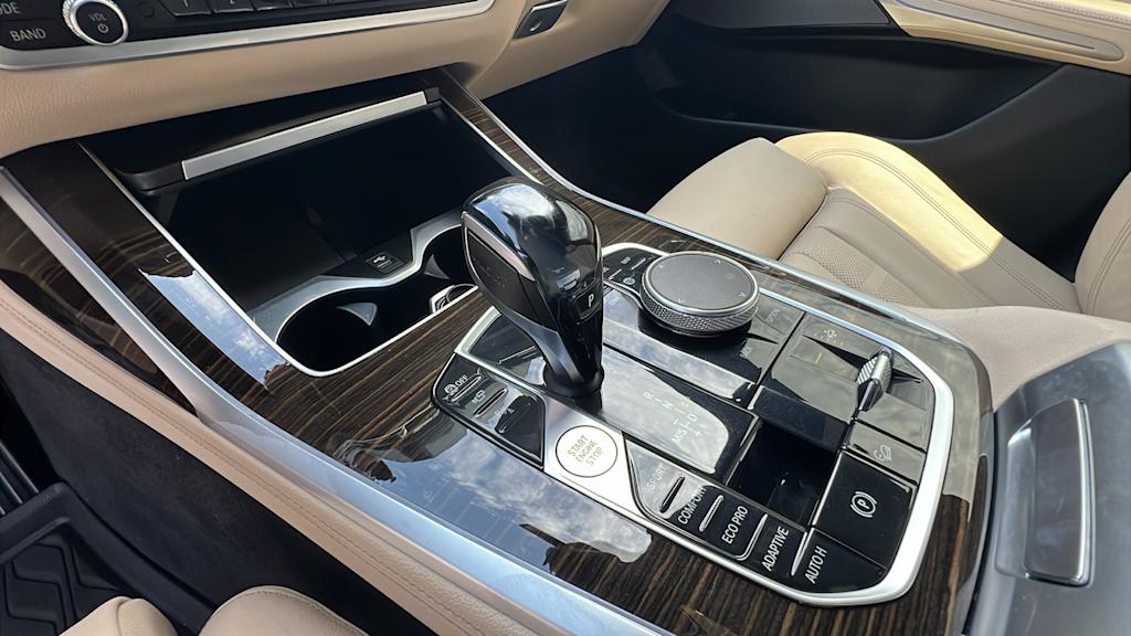 Thumbnail: 2021 BMW X7 - 15