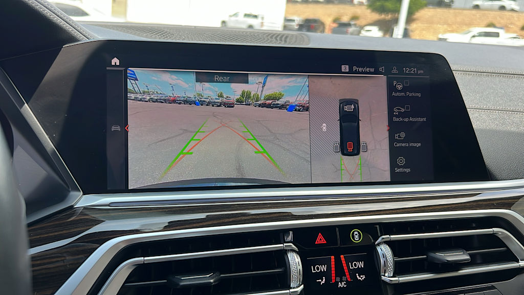 Thumbnail: 2021 BMW X7 - 24