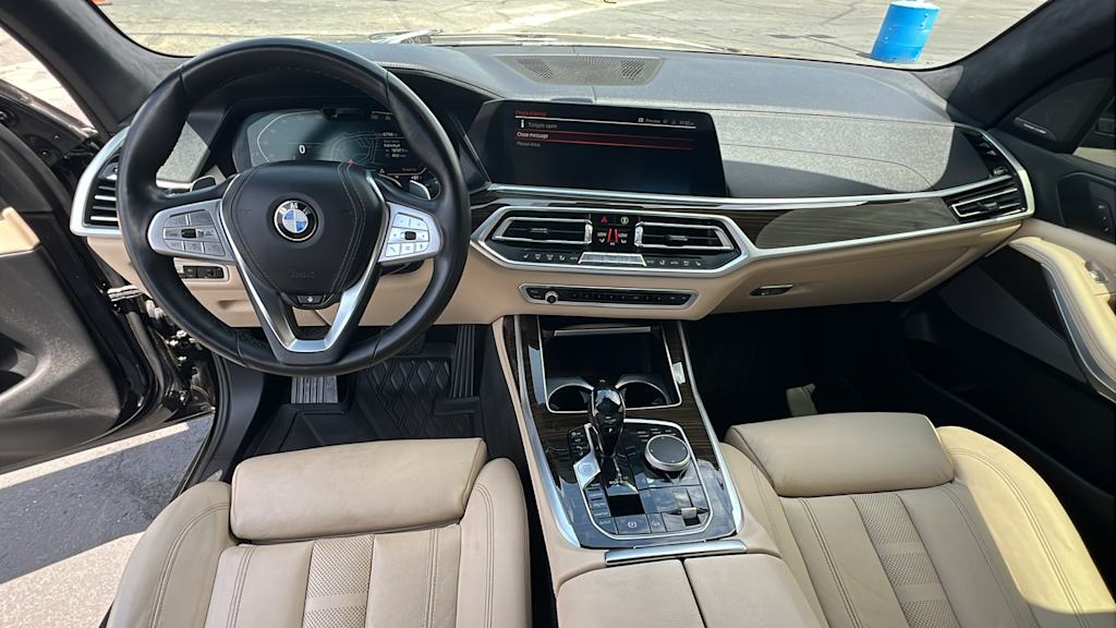 Thumbnail: 2021 BMW X7 - 13