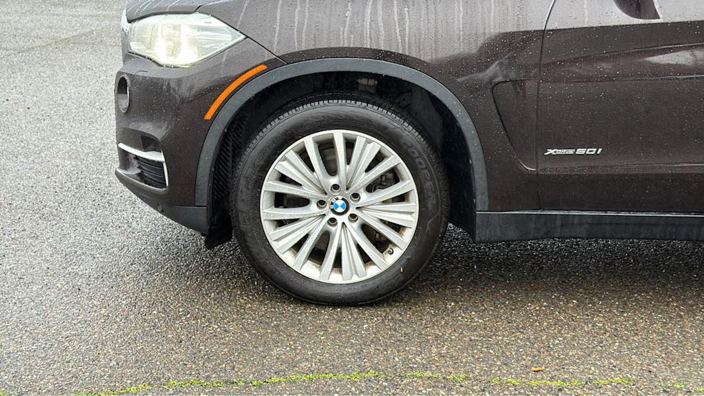 Thumbnail: 2014 BMW X5 - 8