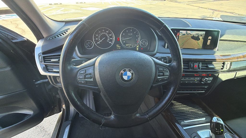 Thumbnail: 2014 BMW X5 - 8