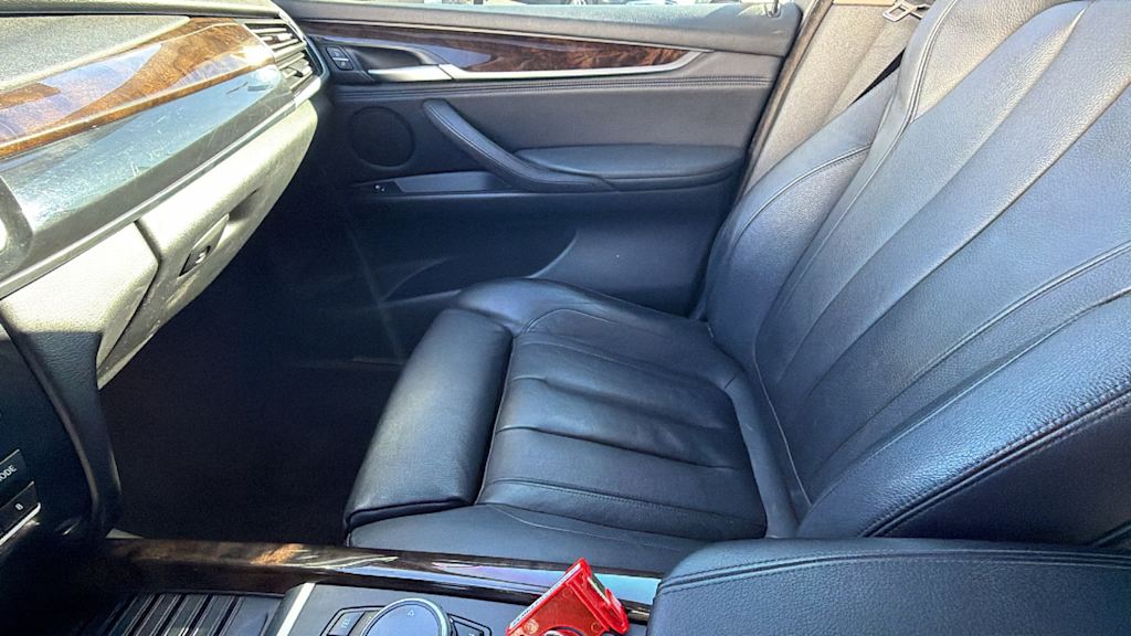 Thumbnail: 2014 BMW X5 - 10