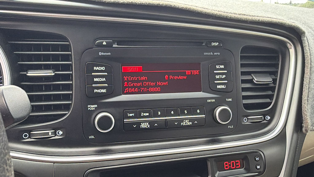 Thumbnail: 2015 Kia Optima - 23