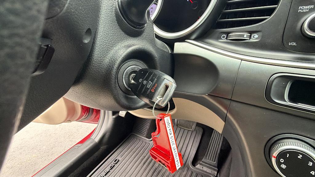 Thumbnail: 2015 Kia Optima - 8