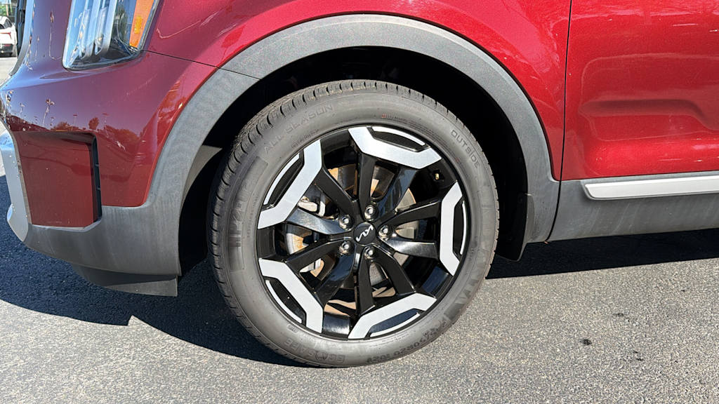 Thumbnail: 2023 Kia Telluride - 8