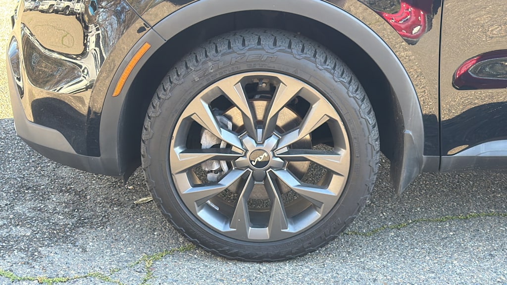 Thumbnail: 2022 Kia Sorento - 8