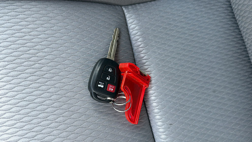 Thumbnail: 2016 Toyota Corolla - 17