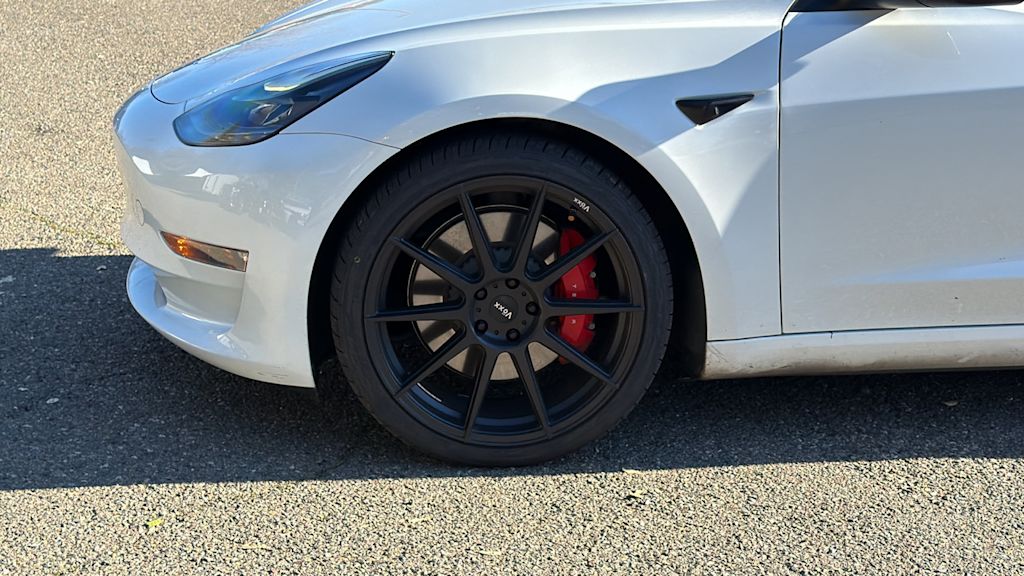 Thumbnail: 2023 Tesla Model 3 - 7