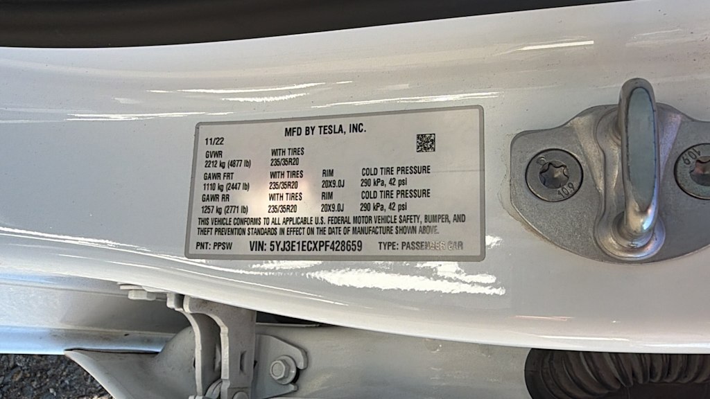 Thumbnail: 2023 Tesla Model 3 - 14