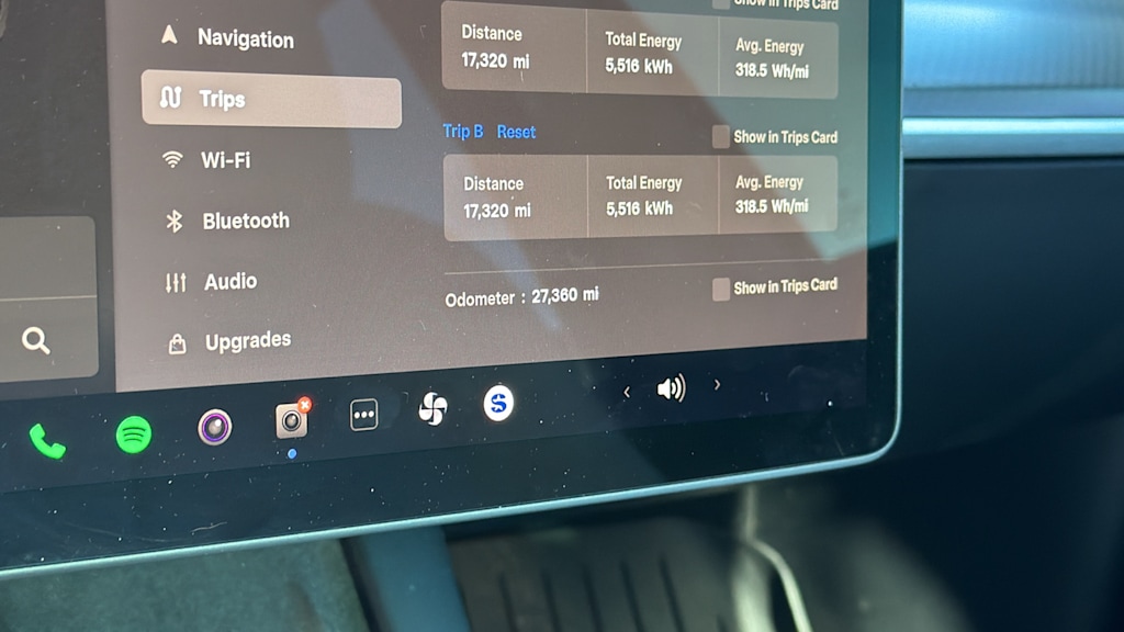 Thumbnail: 2023 Tesla Model 3 - 21