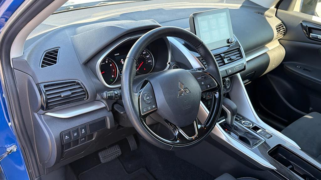 Thumbnail: 2024 Mitsubishi Eclipse Cross - 2