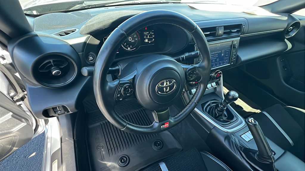 Thumbnail: 2022 Toyota GR86 - 2