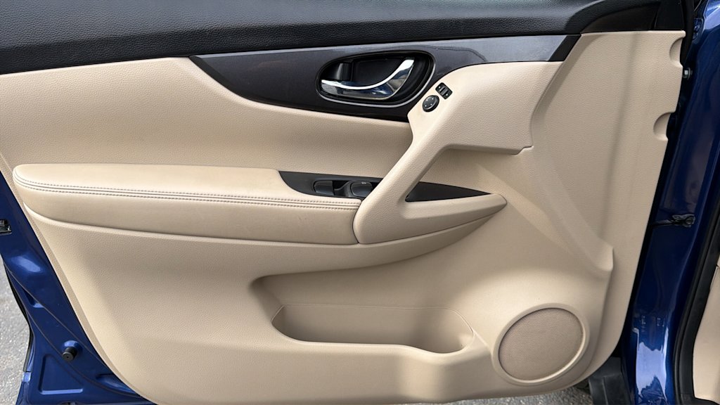 Thumbnail: 2020 Nissan Rogue - 29