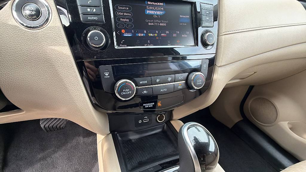 Thumbnail: 2020 Nissan Rogue - 15