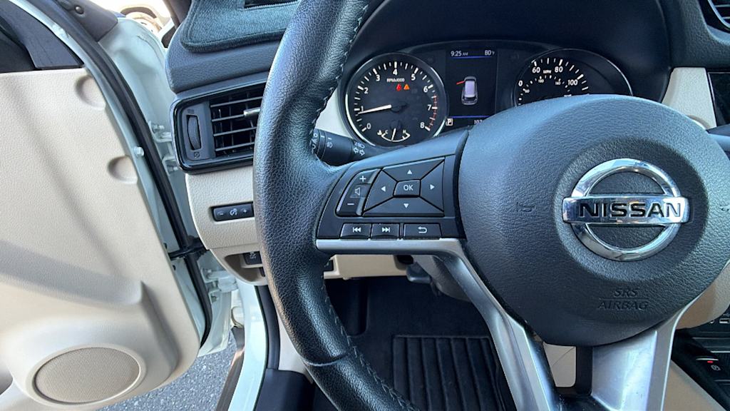Thumbnail: 2020 Nissan Rogue - 25
