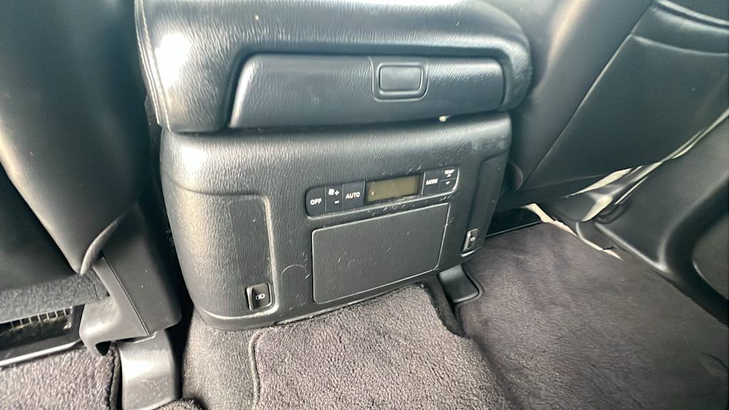 Thumbnail: 2019 Nissan Armada - 29