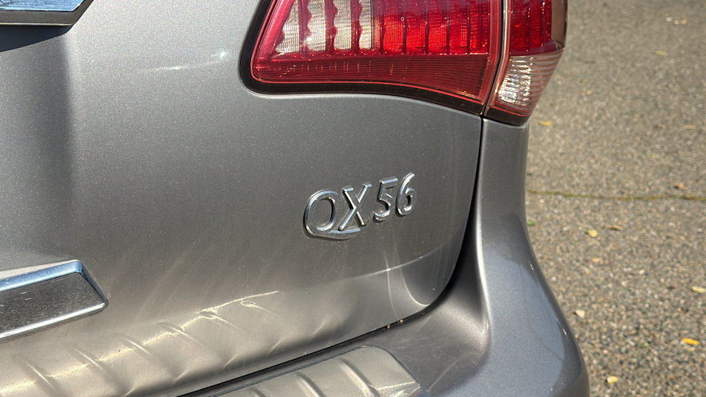 Thumbnail: 2011 INFINITI QX56 - 7