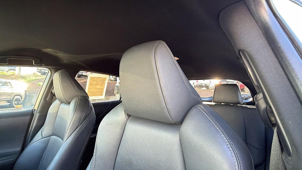 Thumbnail: 2021 Toyota Venza - 10