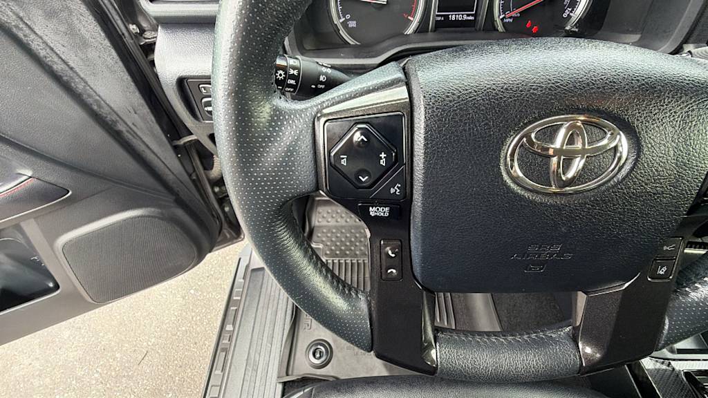 Thumbnail: 2021 Toyota 4Runner - 26