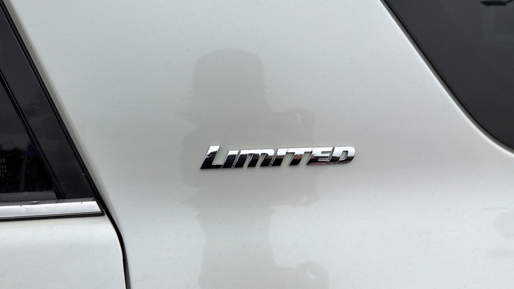 Thumbnail: 2021 Toyota 4Runner - 7