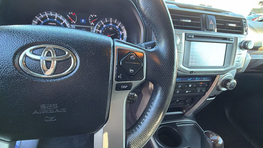 Thumbnail: 2016 Toyota 4Runner - 27