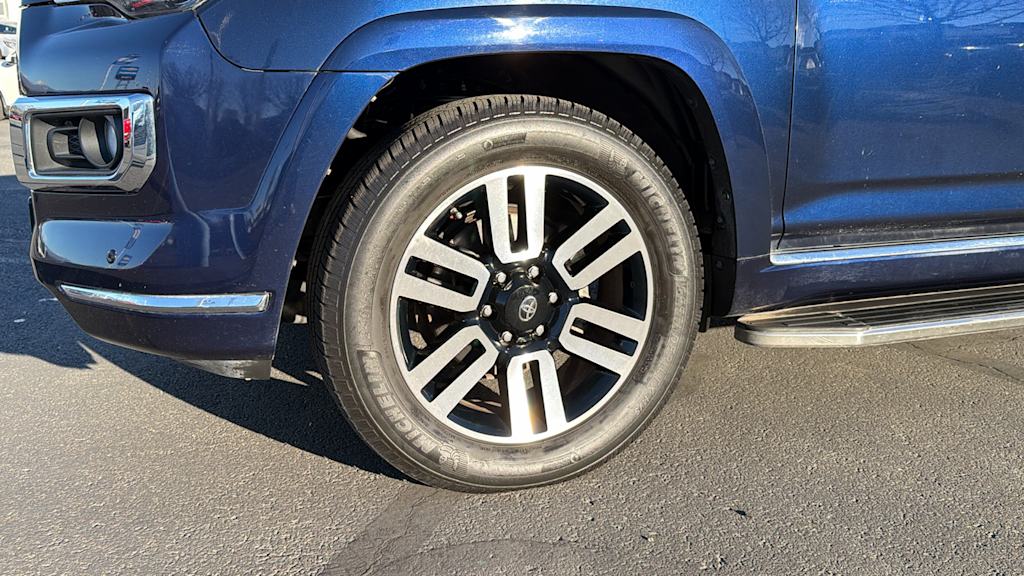 Thumbnail: 2016 Toyota 4Runner - 7