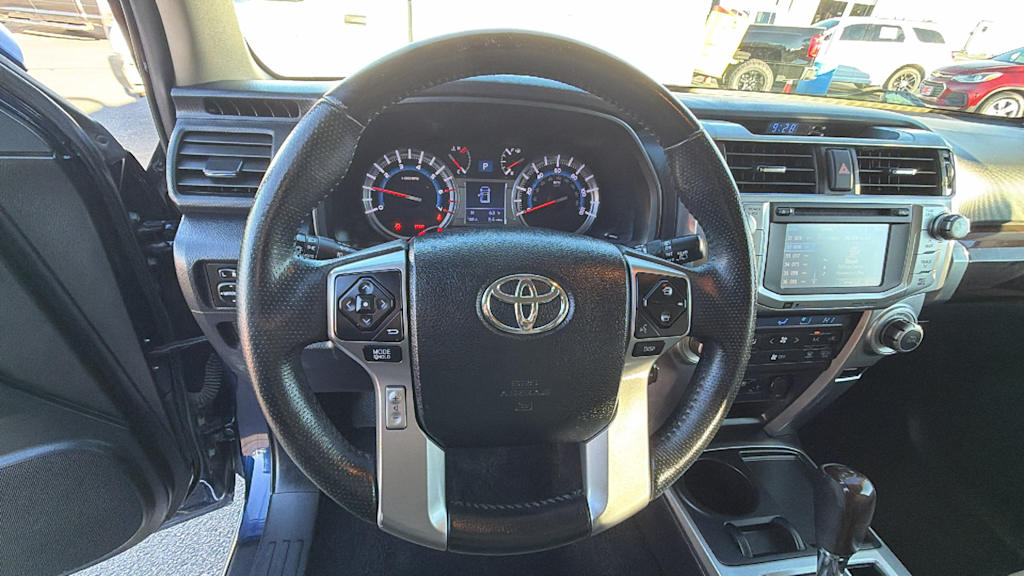 Thumbnail: 2016 Toyota 4Runner - 8