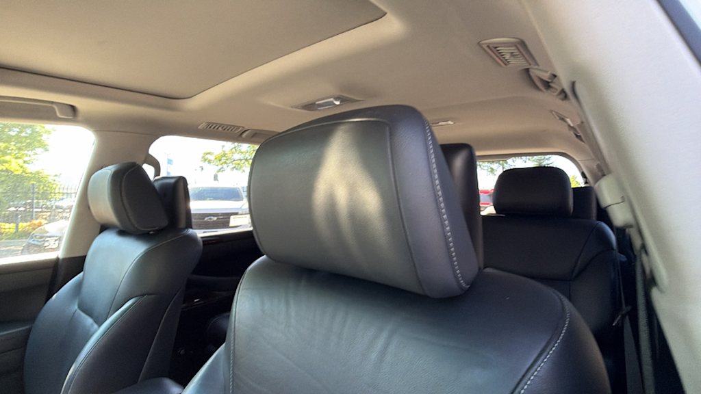Thumbnail: 2015 Lexus LX - 9