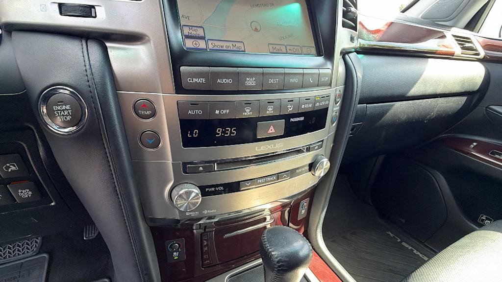 Thumbnail: 2015 Lexus LX - 15