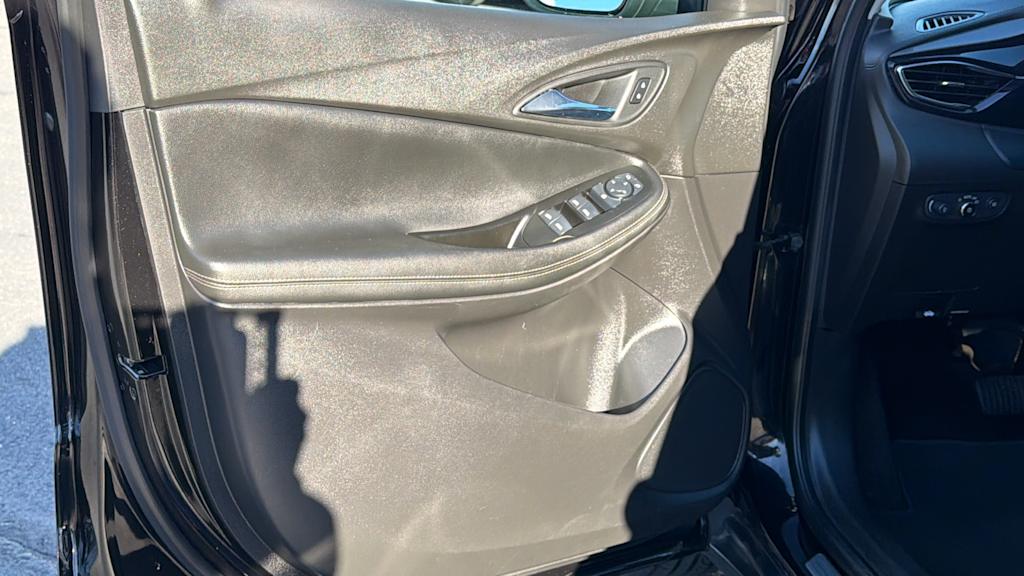 Thumbnail: 2023 Buick Encore GX - 28