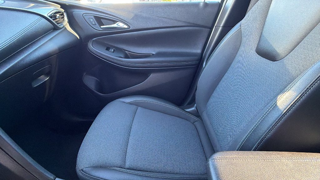 Thumbnail: 2023 Buick Encore GX - 10