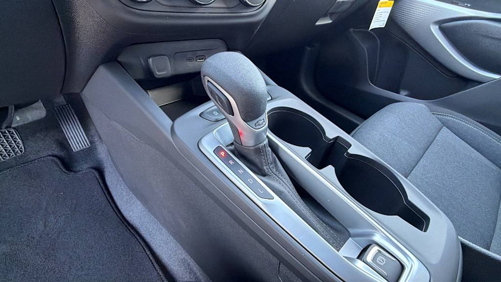 Thumbnail: 2026 Chevrolet Trax - 15