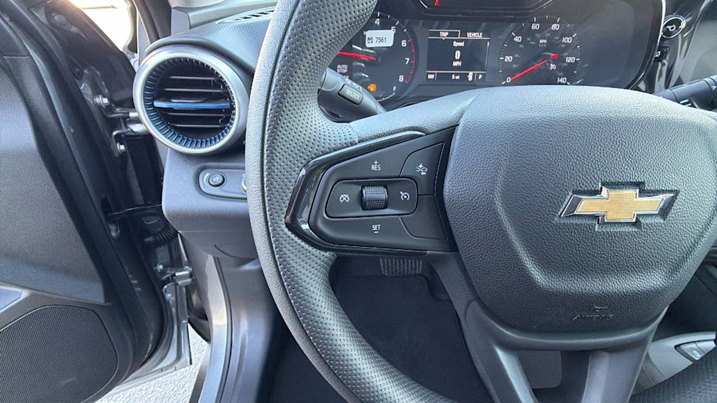 Thumbnail: 2026 Chevrolet Trax - 26