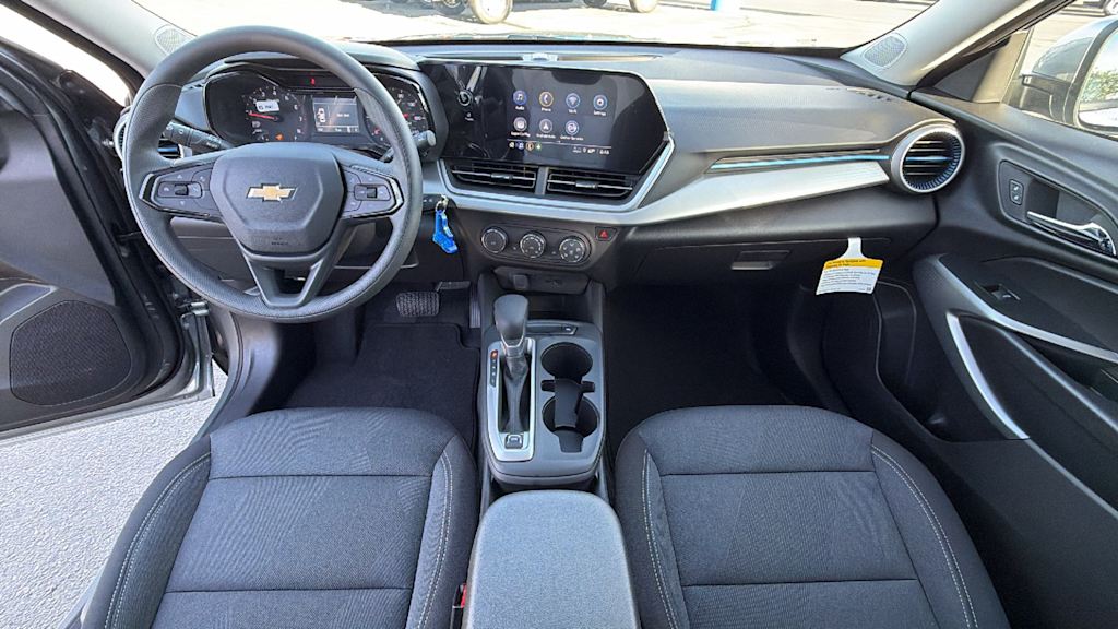 Thumbnail: 2026 Chevrolet Trax - 13