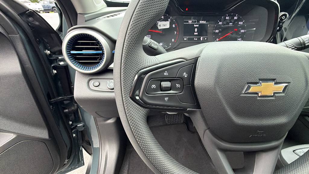 Thumbnail: 2026 Chevrolet Trax - 27