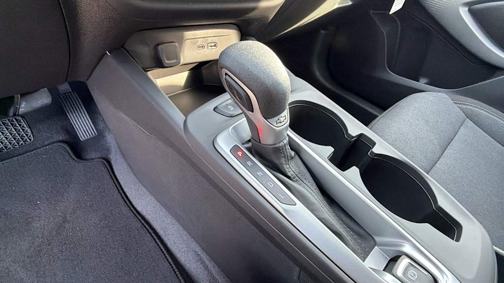 Thumbnail: 2026 Chevrolet Trax - 15