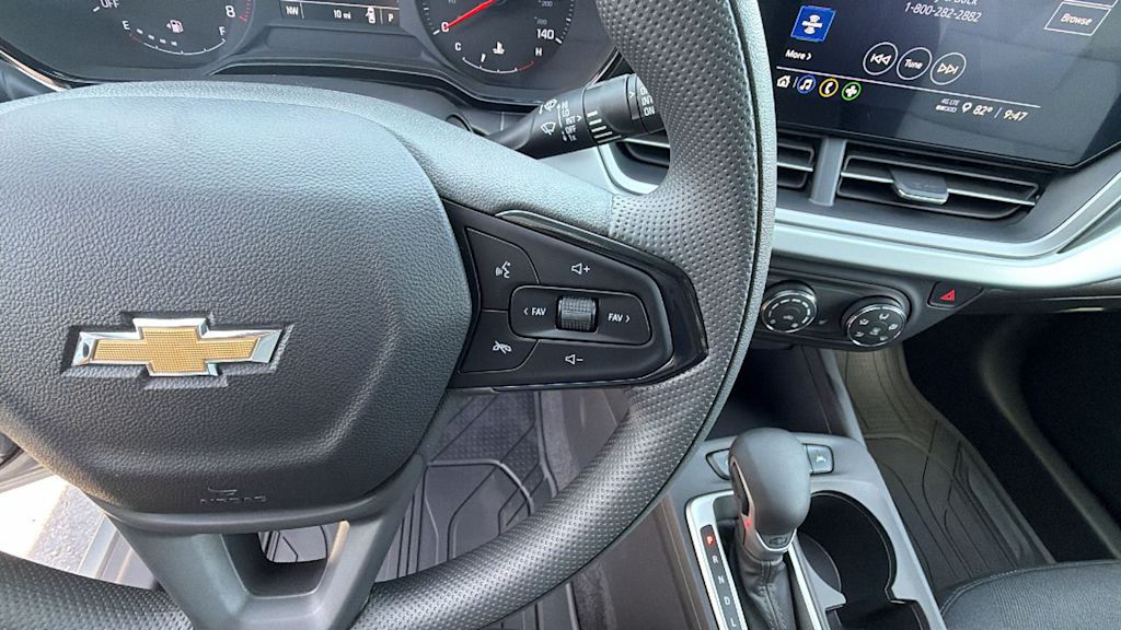 Thumbnail: 2026 Chevrolet Trax - 27