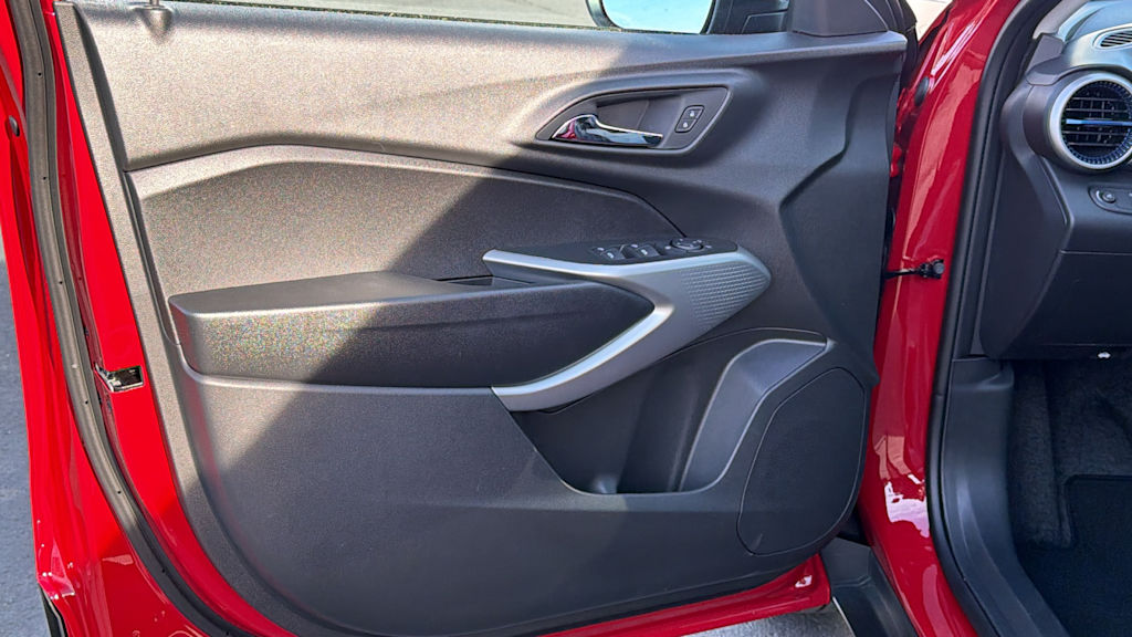 Thumbnail: 2026 Chevrolet Trax - 29