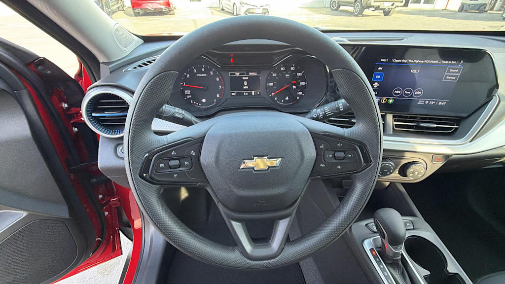 Thumbnail: 2026 Chevrolet Trax - 9